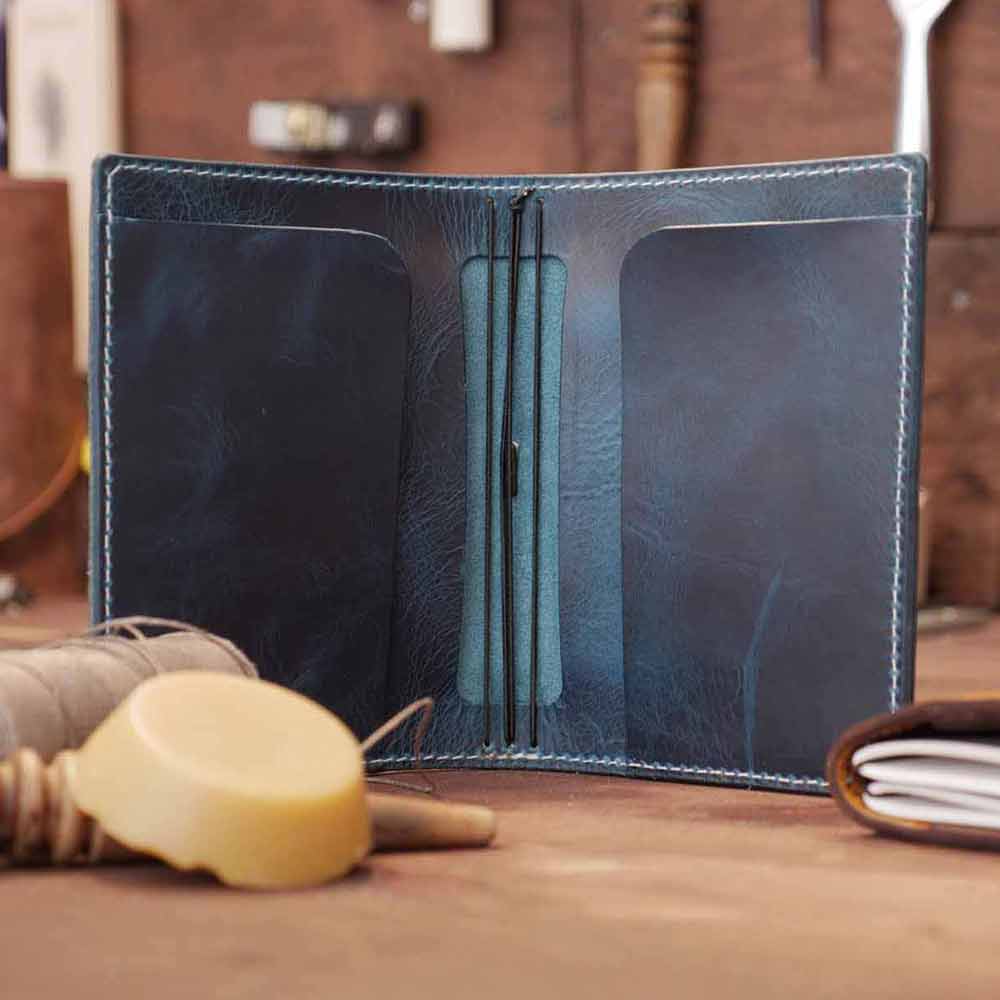 Notizbuch "Smokey blue" - Italienisches Leder - Travelers notebook - mit Innentaschen