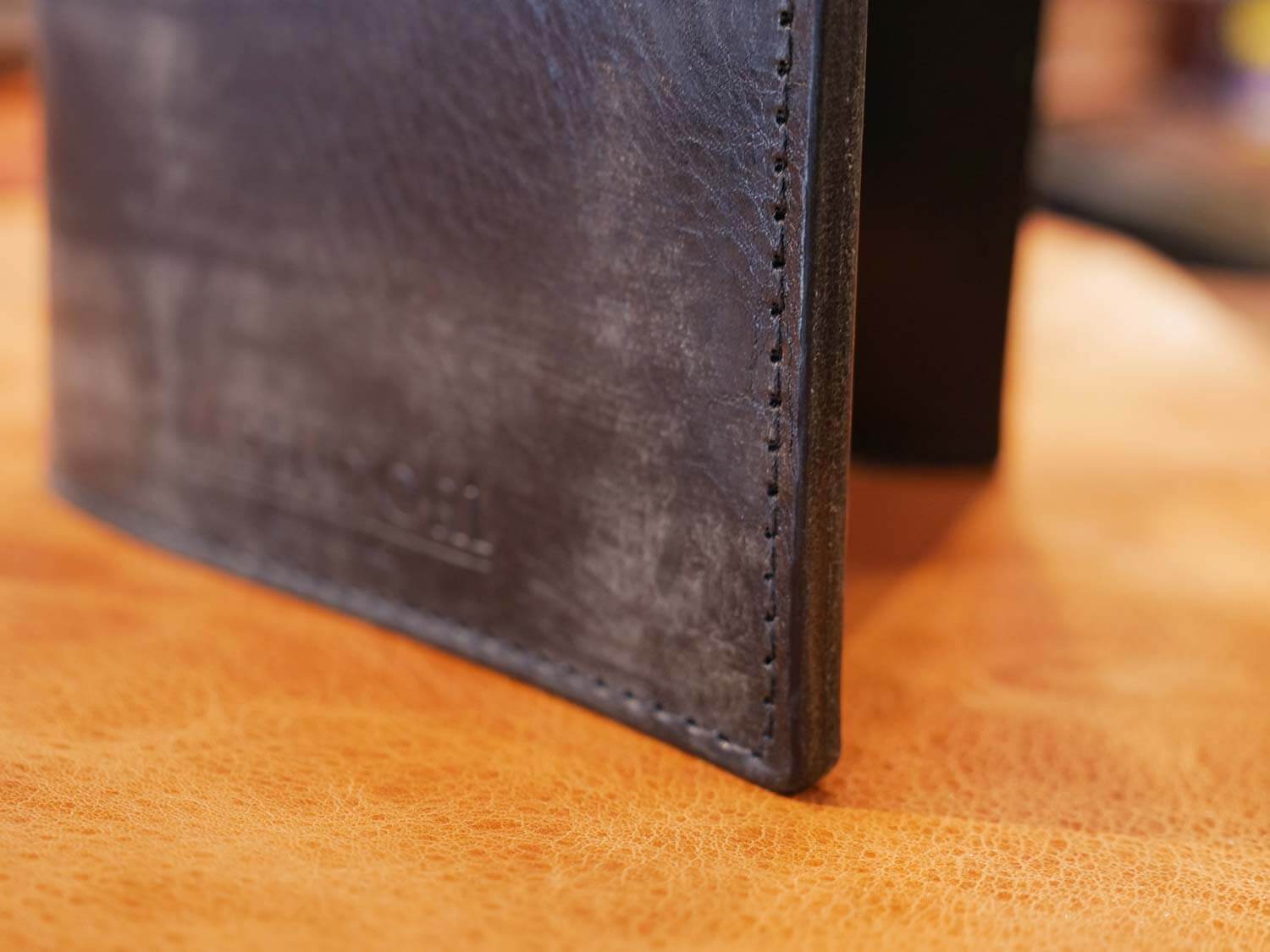 Close up DIN B6 black 